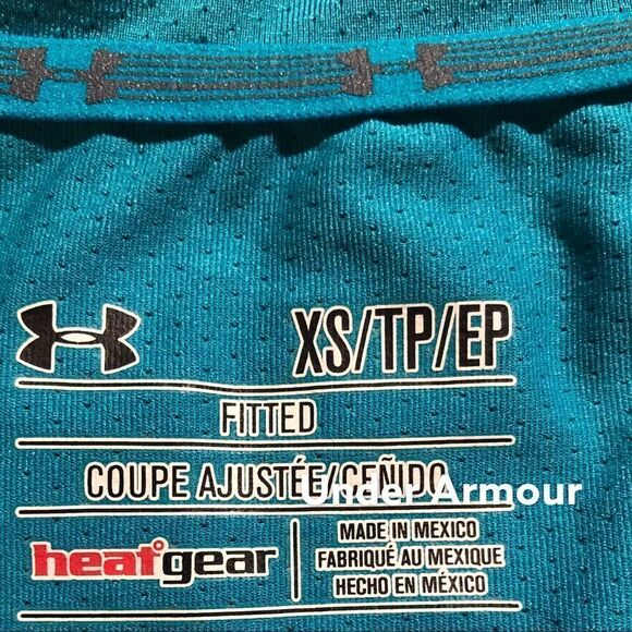 Under Armour blue workout top - Picture 4 of 5